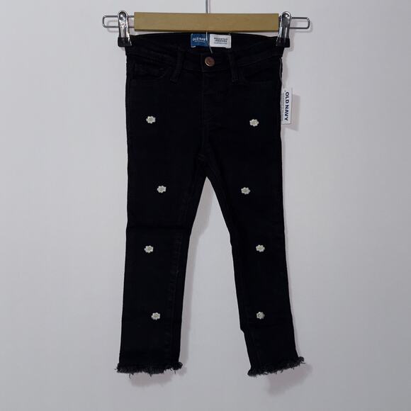 Old navy Rockstar 360° Stretch Embroidered Jeggings girls size 3T - Picture 1 of 8